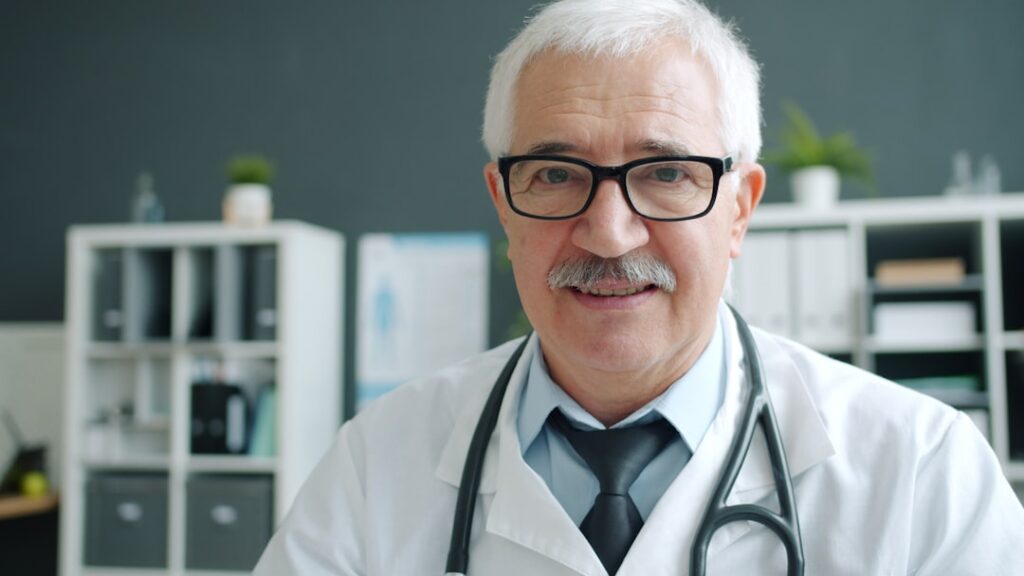 Photo white doctor